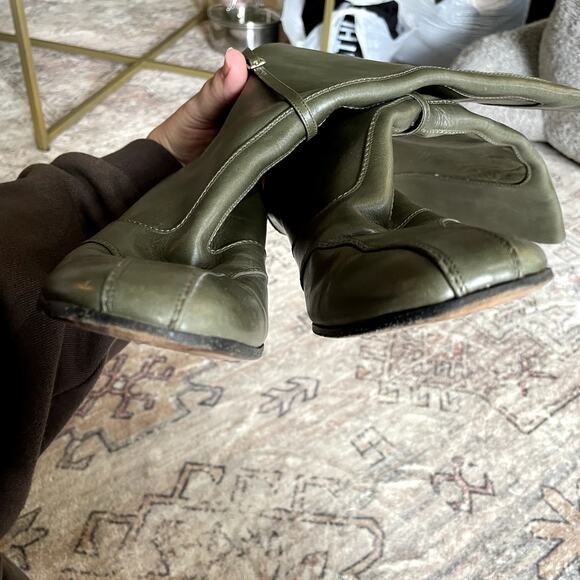 Bally "Tigas" Tall Green Leather Designer Italian Heeled Boots EU39 / US8.5 EUC - Picture 6 of 12